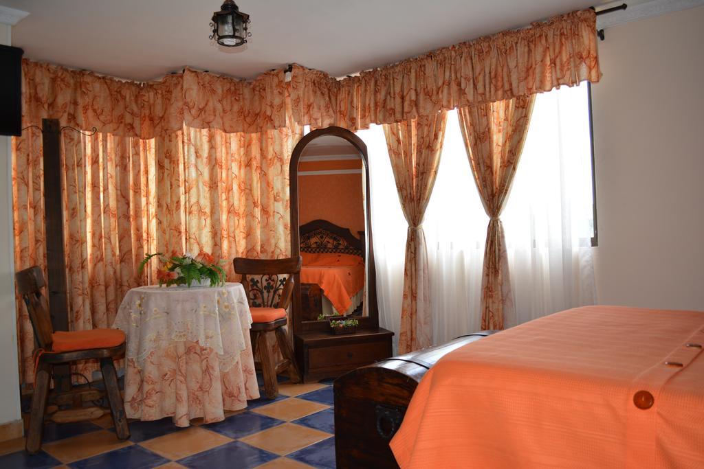 Hotel Casa Colonial Santa Rosa De Cabal Habitación foto